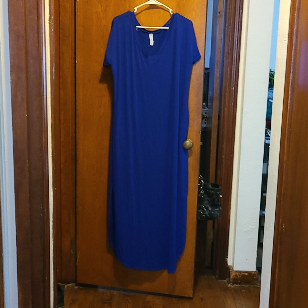 Zenana outfitters blur tshirt maxi dress